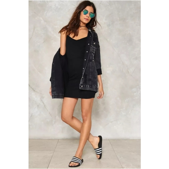 Ribbed Bodycon Dress - Picture 4 of 8